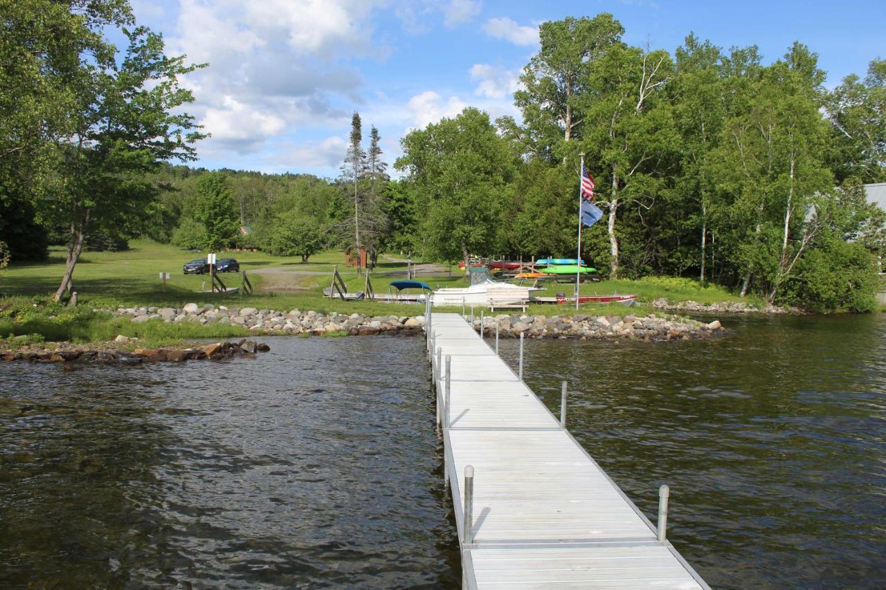 Rangeley Retreat Cabin-Style Home Lake Access Екстер'єр фото